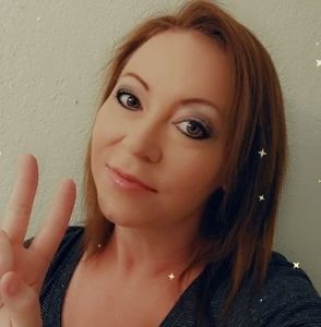 Meet your Posher, Beverly